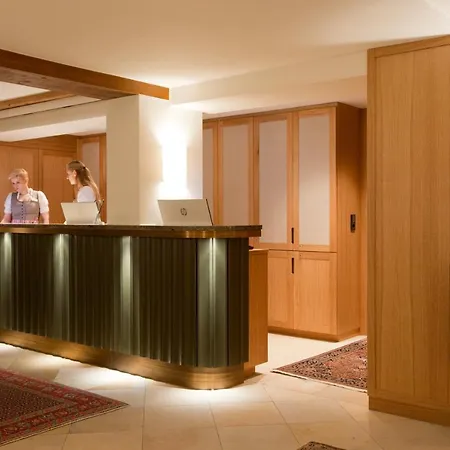 Sonnenburg 5* Lech am Arlberg