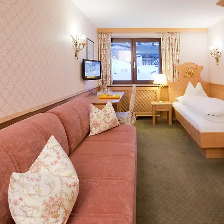 Hotel Sonnenburg Lech am Arlberg