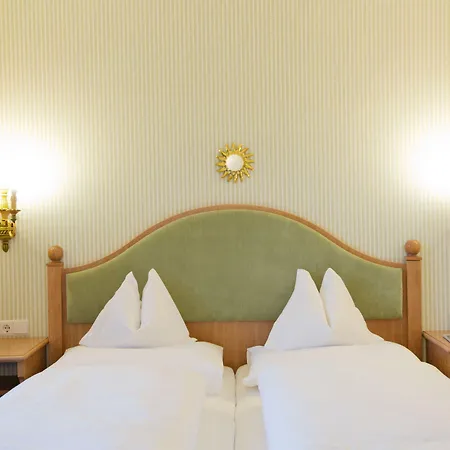 Hotel Sonnenburg 5*