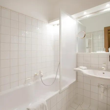 Hotel Sonnenburg 5*
