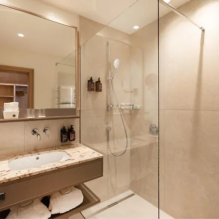 Hotel Sonnenburg 5*