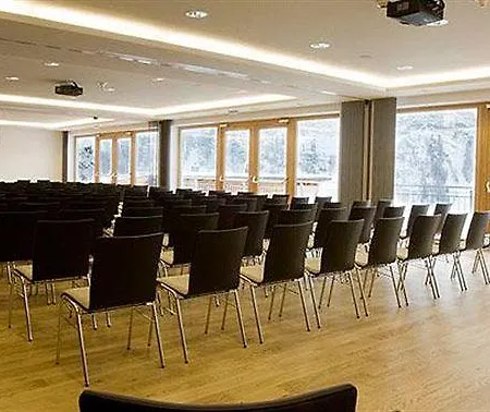Hotel Sonnenburg Lech am Arlberg